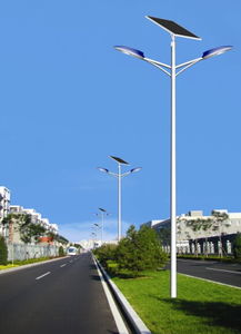 供應聊城5米21瓦太陽能路燈及高桿燈價格解析