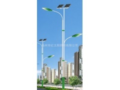 太陽能高桿燈 紅太陽制造引領道路照明新潮流