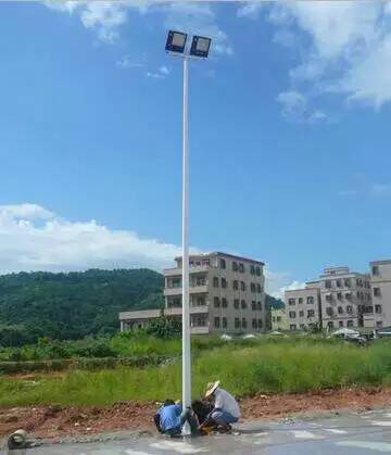 高桿燈報價全解析 如何選擇優質廠家？