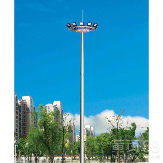 太陽能燈高桿燈 點亮夜空，賦能未來的綠色照明方案